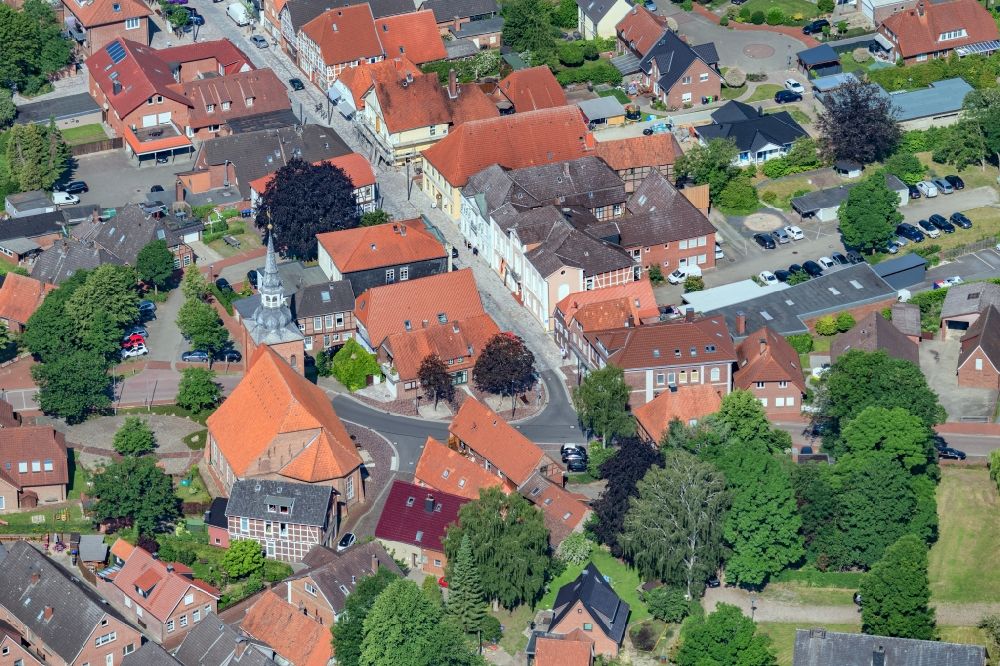 Horneburg von oben - Ortsansicht vom Innenstadtbereich in Horneburg im Bundesland Niedersachsen, Deutschland