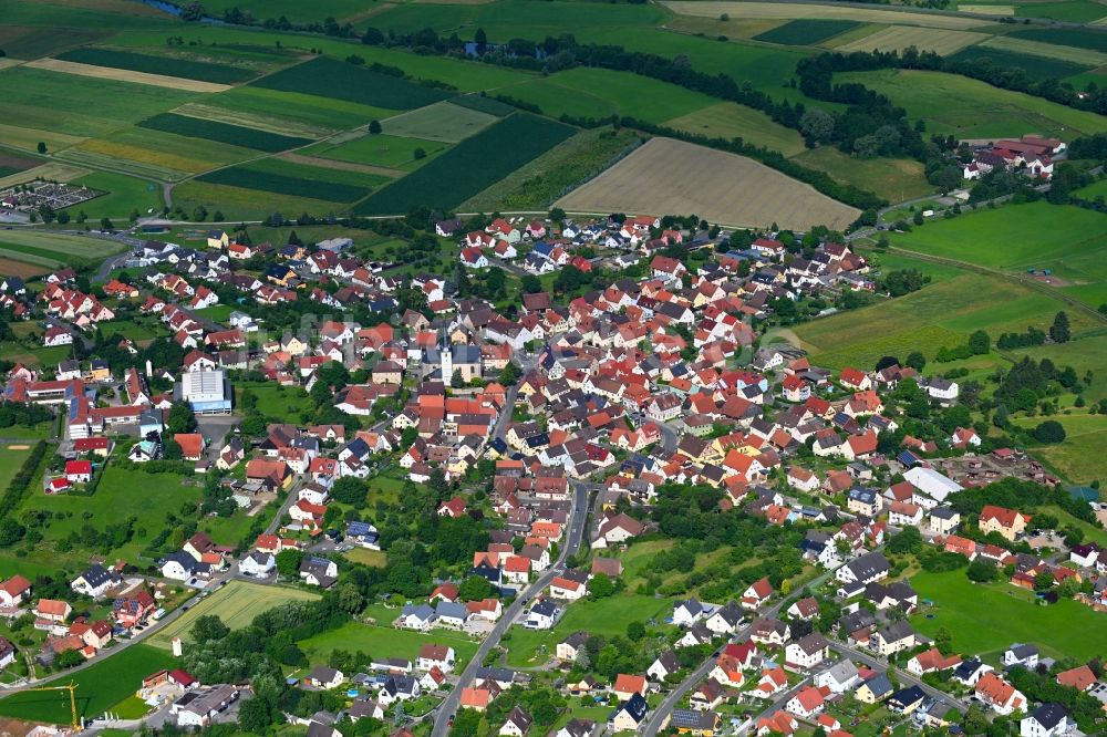 Kirchehrenbach aus der Vogelperspektive: Ortsansicht in Kirchehrenbach im Bundesland Bayern, Deutschland
