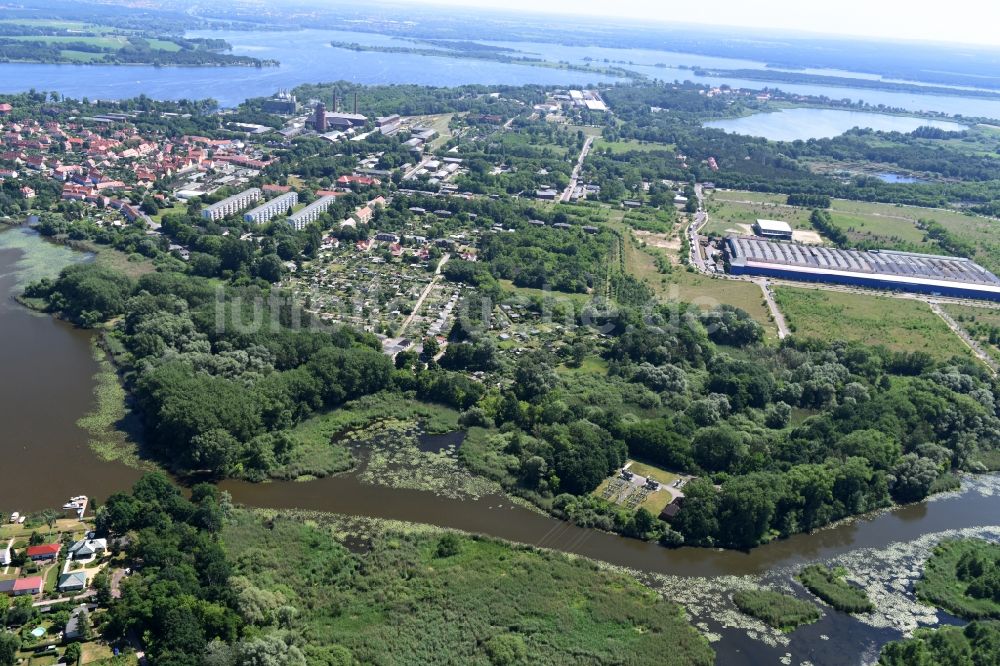 Luftbild Kirchmöser - Ortsansicht von Kirchmöser mit seinem Industriegebiet im Bundesland Brandenburg