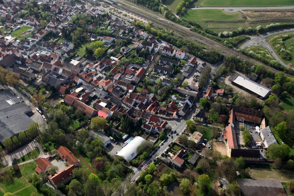 Monsheim aus der Vogelperspektive: Ortsansicht vom Monsheim im Bundesland Rheinland-Pfalz