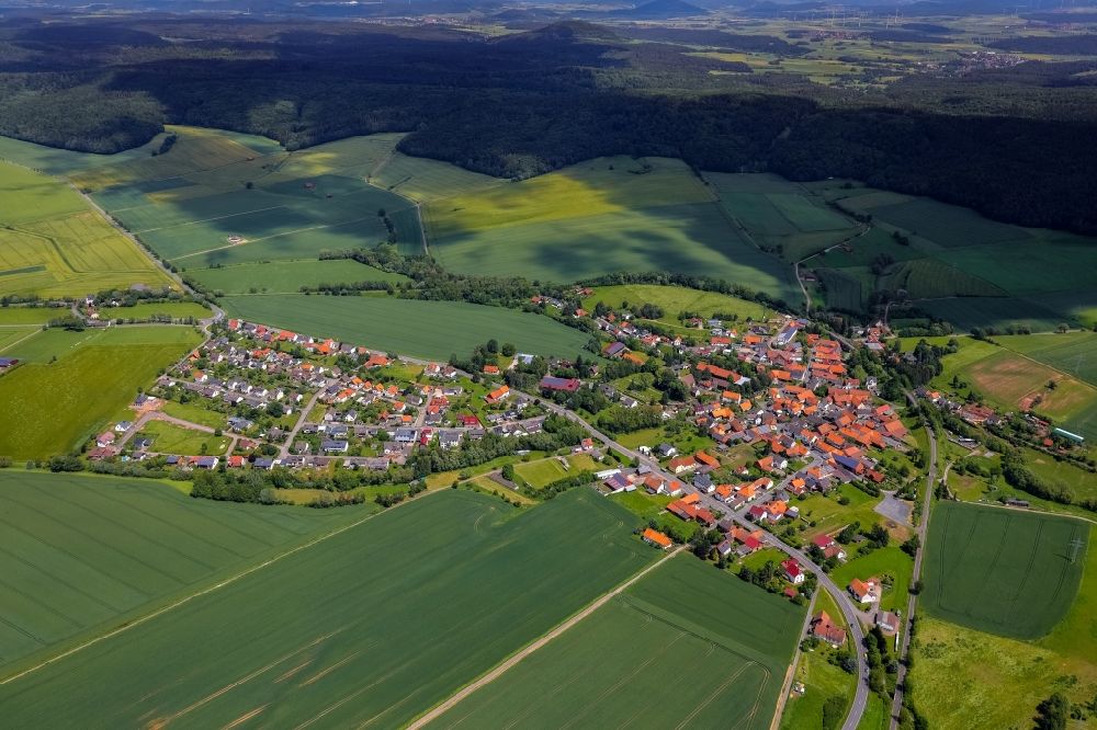 Waldeck von oben - Ortsansicht in Netze im Bundesland Hessen, Deutschland