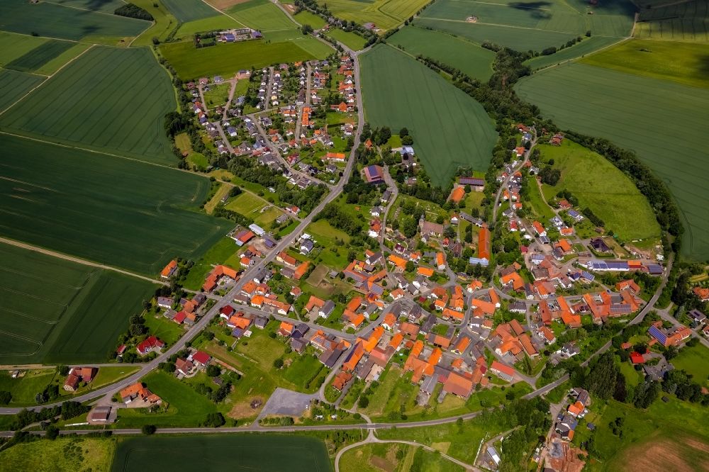 Luftaufnahme Waldeck - Ortsansicht in Netze im Bundesland Hessen, Deutschland
