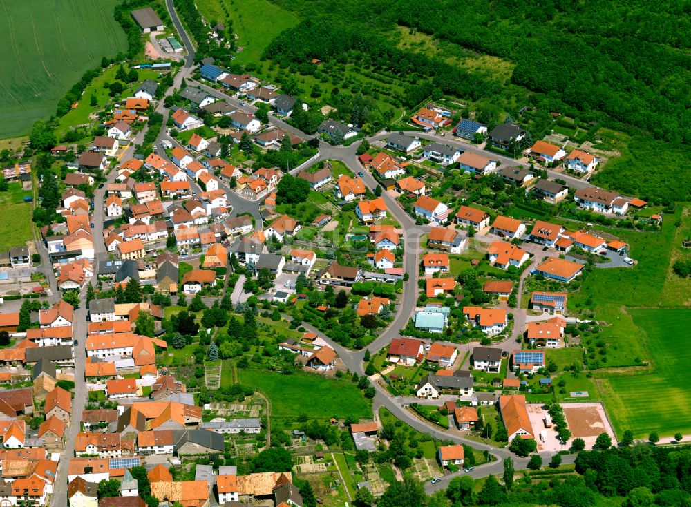 Niedermoschel von oben - Ortsansicht in Niedermoschel im Bundesland Rheinland-Pfalz, Deutschland