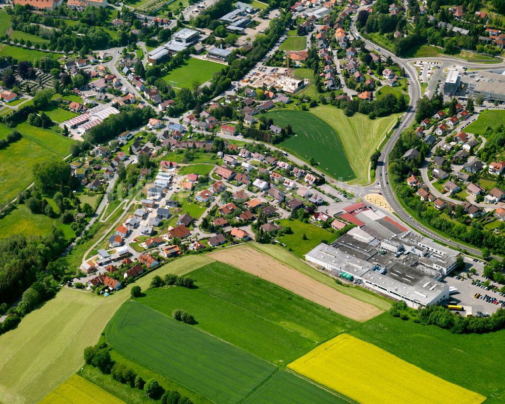 Luftaufnahme Ochsenhausen - Ortsansicht in Ochsenhausen im Bundesland Baden-Württemberg, Deutschland