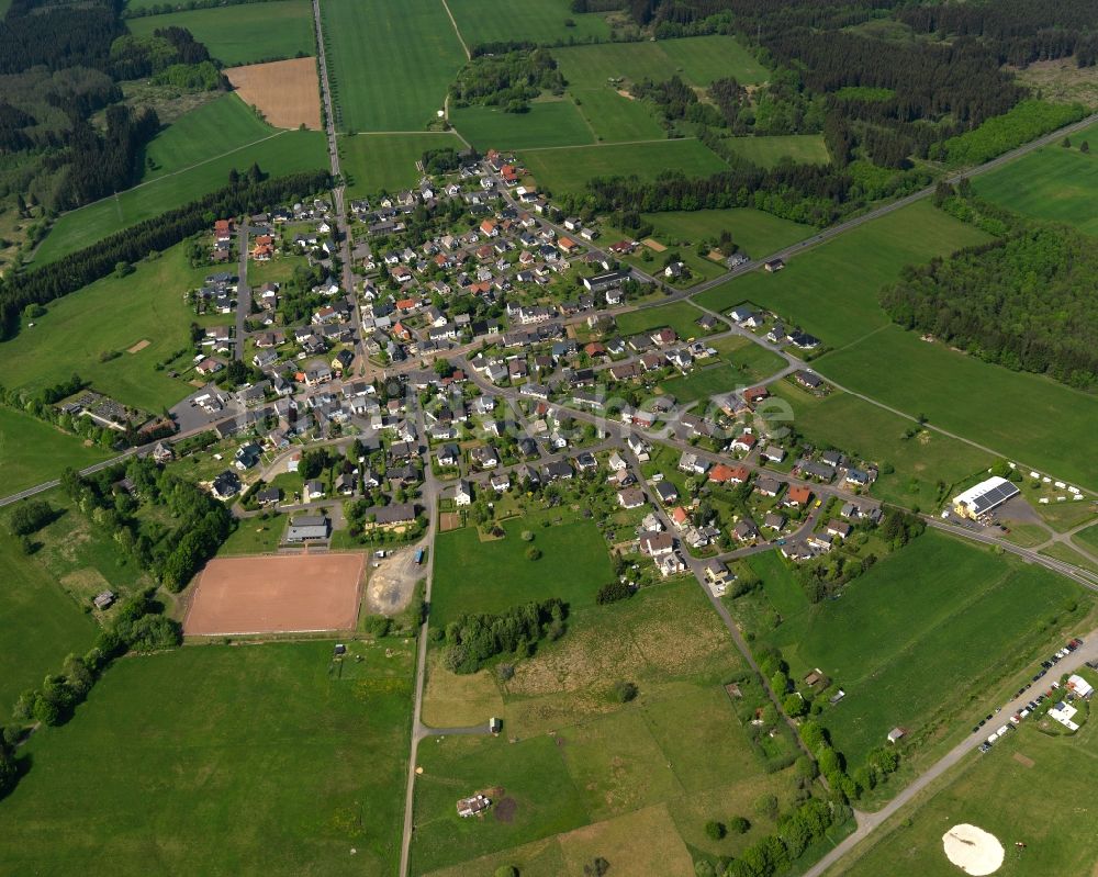 Luftaufnahme Ailertchen - Ortsansicht der Ortsgemeinde Ailertchen im Bundesland Rheinland-Pfalz