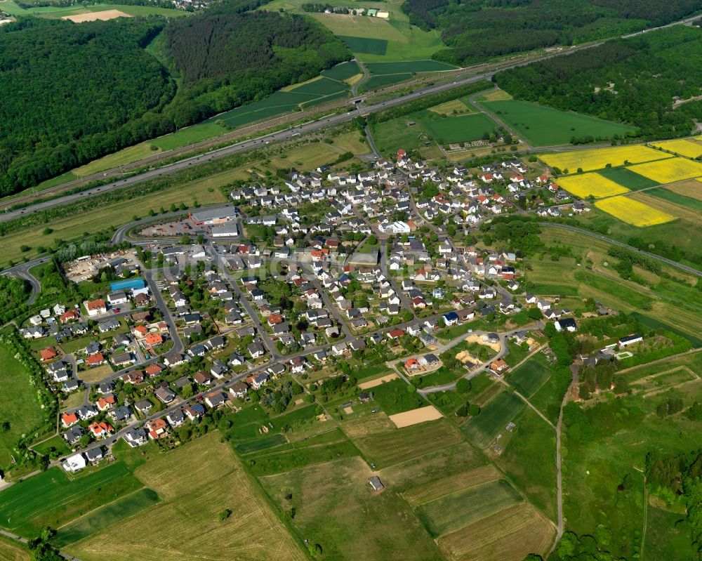 Luftaufnahme Görgeshausen - Ortsansicht der Ortsgemeinde Görgeshausen im Bundesland Rheinland-Pfalz
