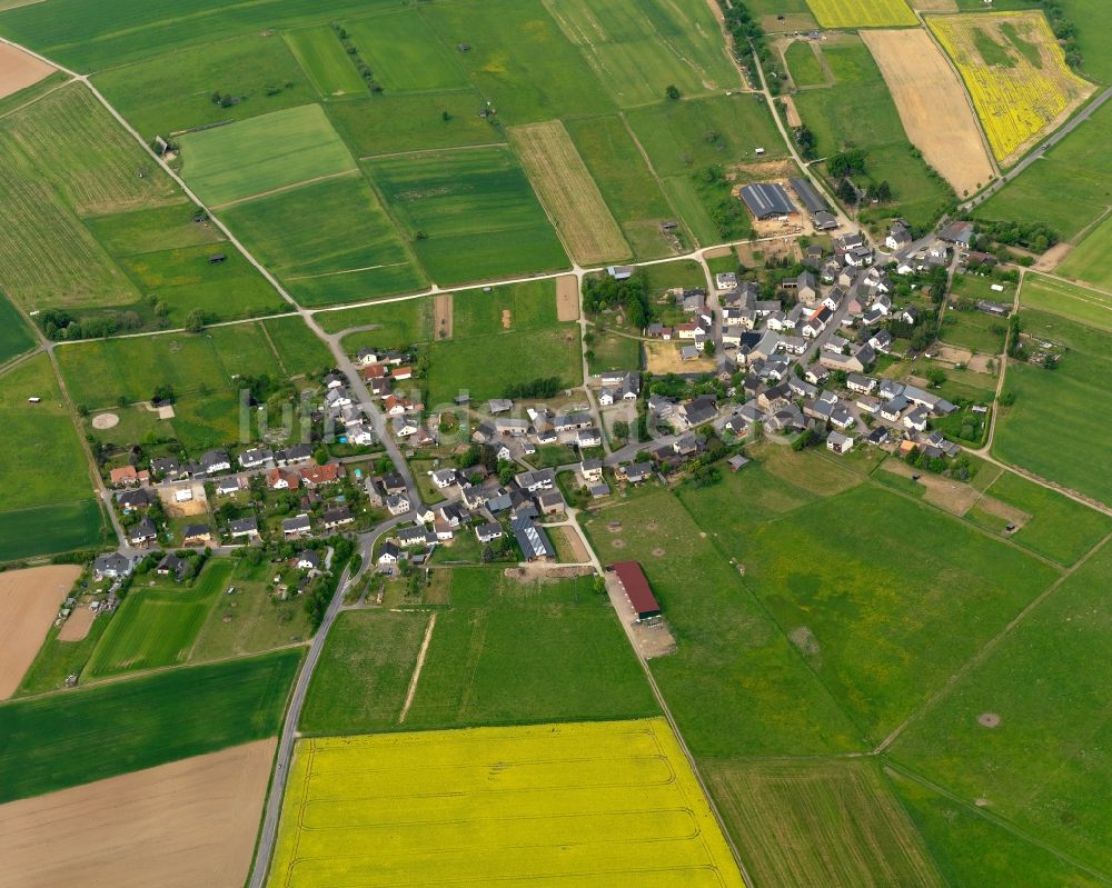 Kasdorf von oben - Ortsansicht der Ortsgemeinde Kasdorf im Bundesland Rheinland-Pfalz