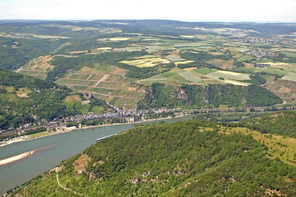 Luftbild Niederheimbach - Ortsansicht der Ortsgemeinde Niederheimbach im Bundesland Rheinland-Pfalz