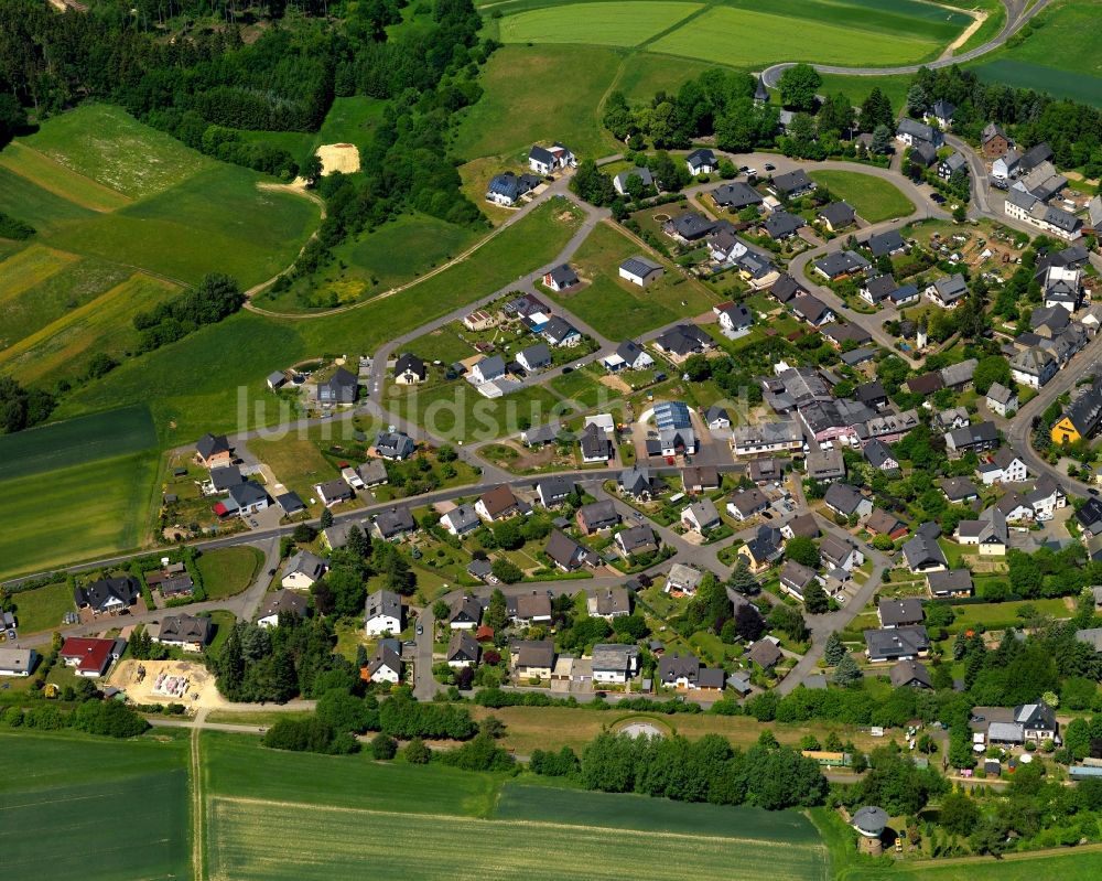 Pfalzfeld von oben - Ortsansicht der Ortsgemeinde Pfalzfeld im Bundesland Rheinland-Pfalz