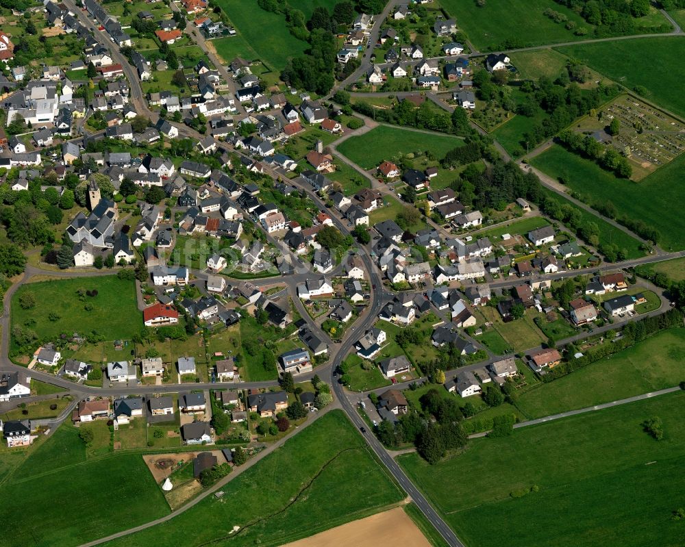 Seck von oben - Ortsansicht der Ortsgemeinde Seck im Bundesland Rheinland-Pfalz