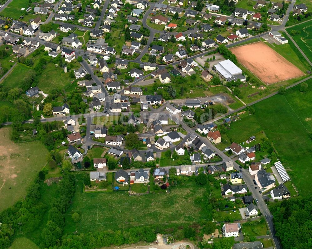 Luftaufnahme Ötzingen - Ortsansicht der Ortsgemeinde Ötzingen im Bundesland Rheinland-Pfalz