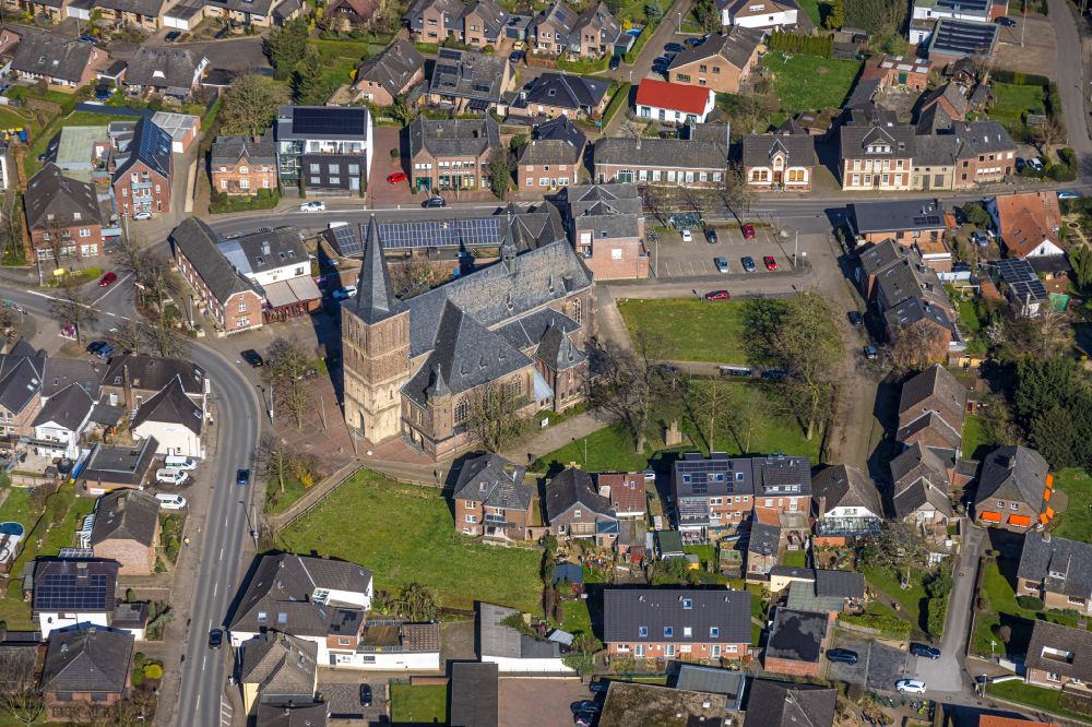 Luftbild Haldern - Ortsansicht der Ortsmitte und Kirche von Haldern im Bundesland Nordrhein-Westfalen