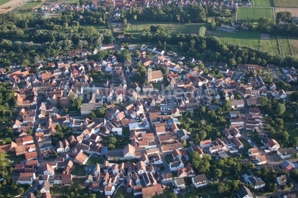 Luftbild Billigheim-Ingenheim - Ortsansicht im Ortsteil Billigheim in Billigheim-Ingenheim im Bundesland Rheinland-Pfalz