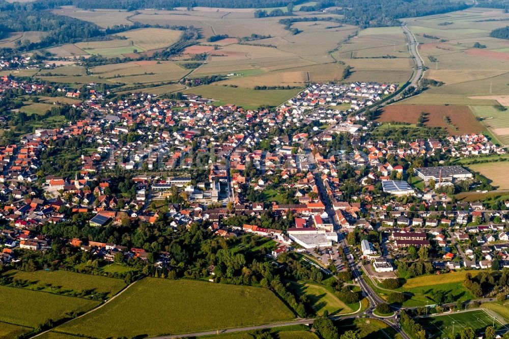 Luftaufnahme Rheinau - Ortsansicht im Ortsteil Freistett in Rheinau im Bundesland Baden-Württemberg, Deutschland