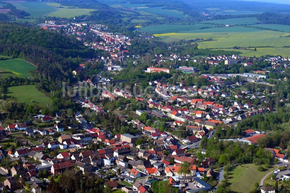 Mansfeld aus der Vogelperspektive: Ortsansicht im Ortsteil Leimbach in Mansfeld im Bundesland Sachsen-Anhalt, Deutschland