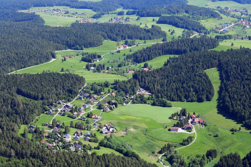 Luftaufnahme Herrischried - Ortsansicht im Ortsteil Wehrhalden und Kleinherrischwand in Herrischried im Bundesland Baden-Württemberg, Deutschland