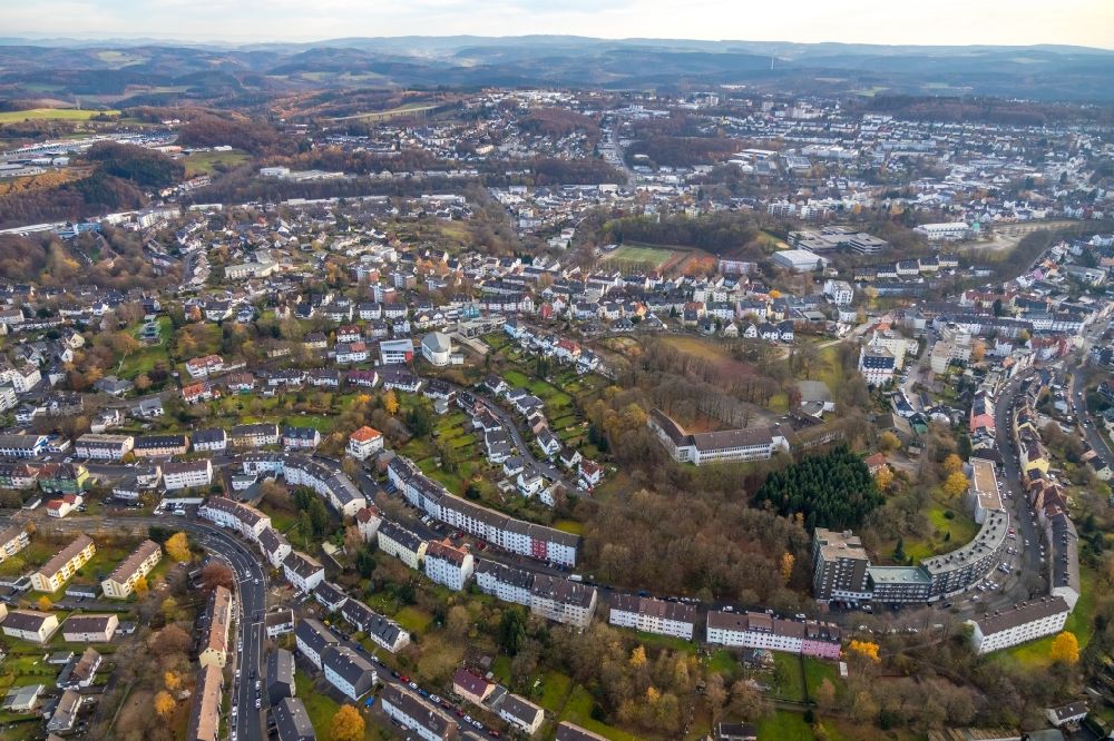 Luftaufnahme Lüdenscheid - Ortsansicht im Ortsteil Worth in Lüdenscheid im Bundesland Nordrhein-Westfalen, Deutschland
