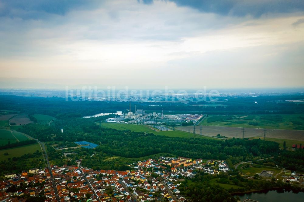 Luftaufnahme Philippsburg - Ortsansicht in Philippsburg im Bundesland Baden-Württemberg, Deutschland