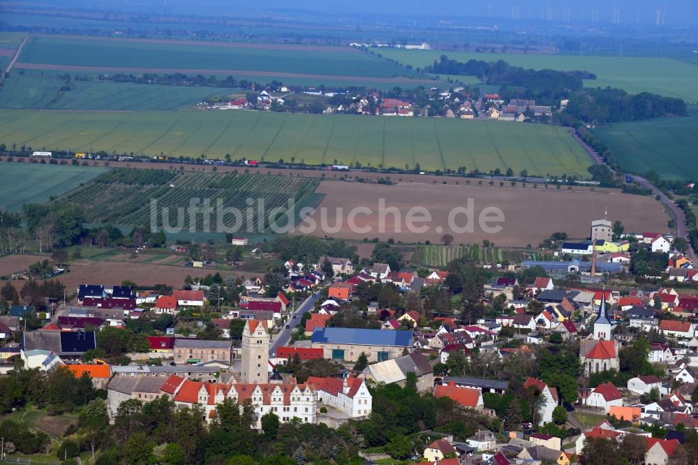 Plötzkau von oben - Ortsansicht in Plötzkau im Bundesland Sachsen-Anhalt, Deutschland