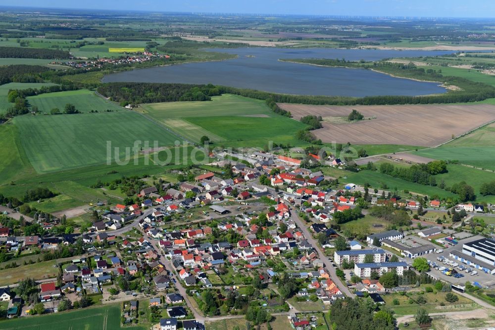 Luftaufnahme Prützke - Ortsansicht in Prützke im Bundesland Brandenburg, Deutschland