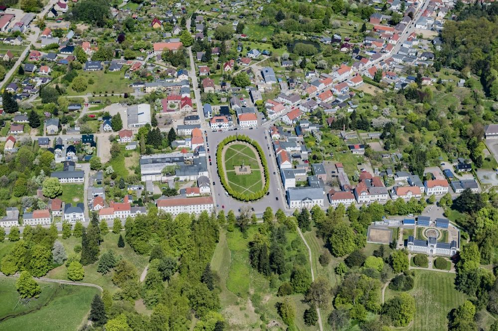 Luftbild Putbus - Ortsansicht in Putbus im Bundesland Mecklenburg-Vorpommern, Deutschland