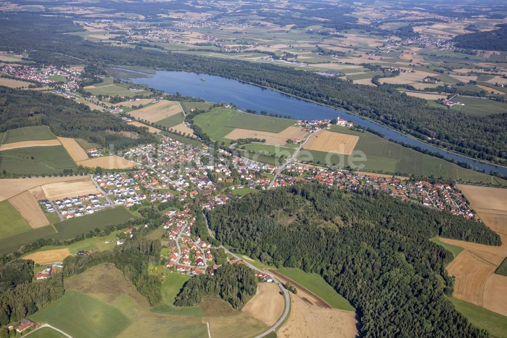 Luftbild Viecht - Ortsansicht am Rande von Feldern, Wiesen und Wäldern in Viecht im Bundesland Bayern, Deutschland