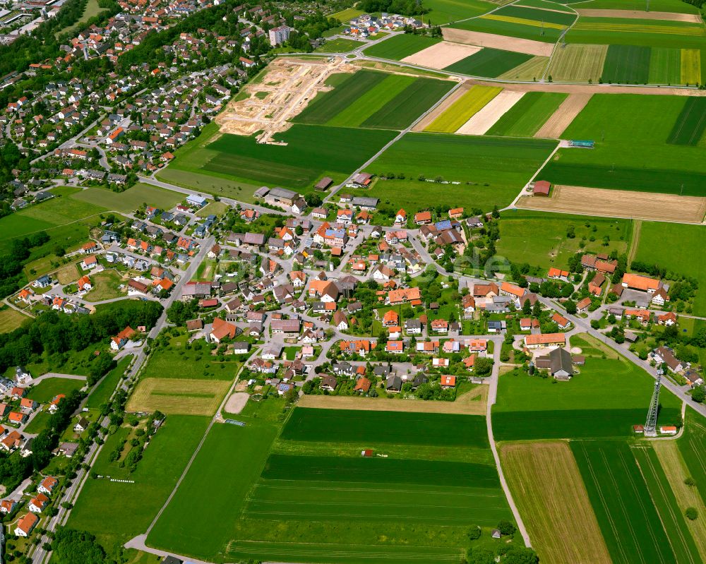 Bergerhausen von oben - Ortsansicht am Rande von landwirtschaftlichen Feldern in Bergerhausen im Bundesland Baden-Württemberg, Deutschland