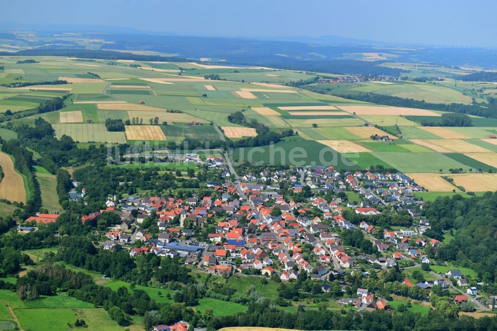 Luftbild Borgholz - Ortsansicht am Rande von landwirtschaftlichen Feldern in Borgholz im Bundesland Nordrhein-Westfalen, Deutschland