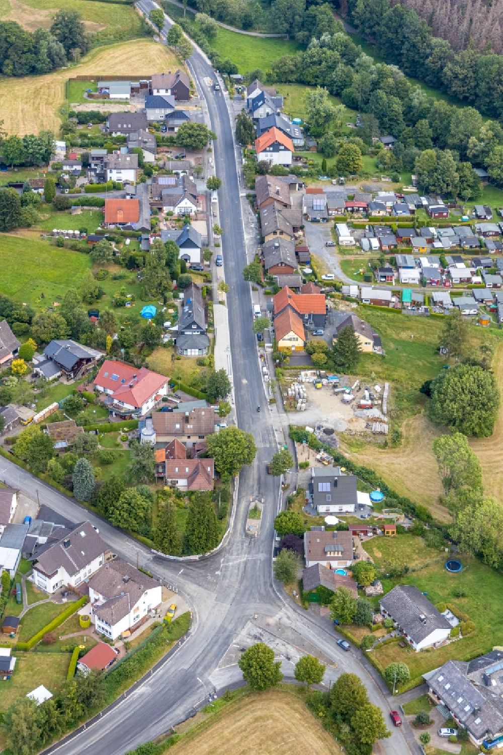 Luftbild Breitenbruch - Ortsansicht am Rande von landwirtschaftlichen Feldern in Breitenbruch im Bundesland Nordrhein-Westfalen, Deutschland