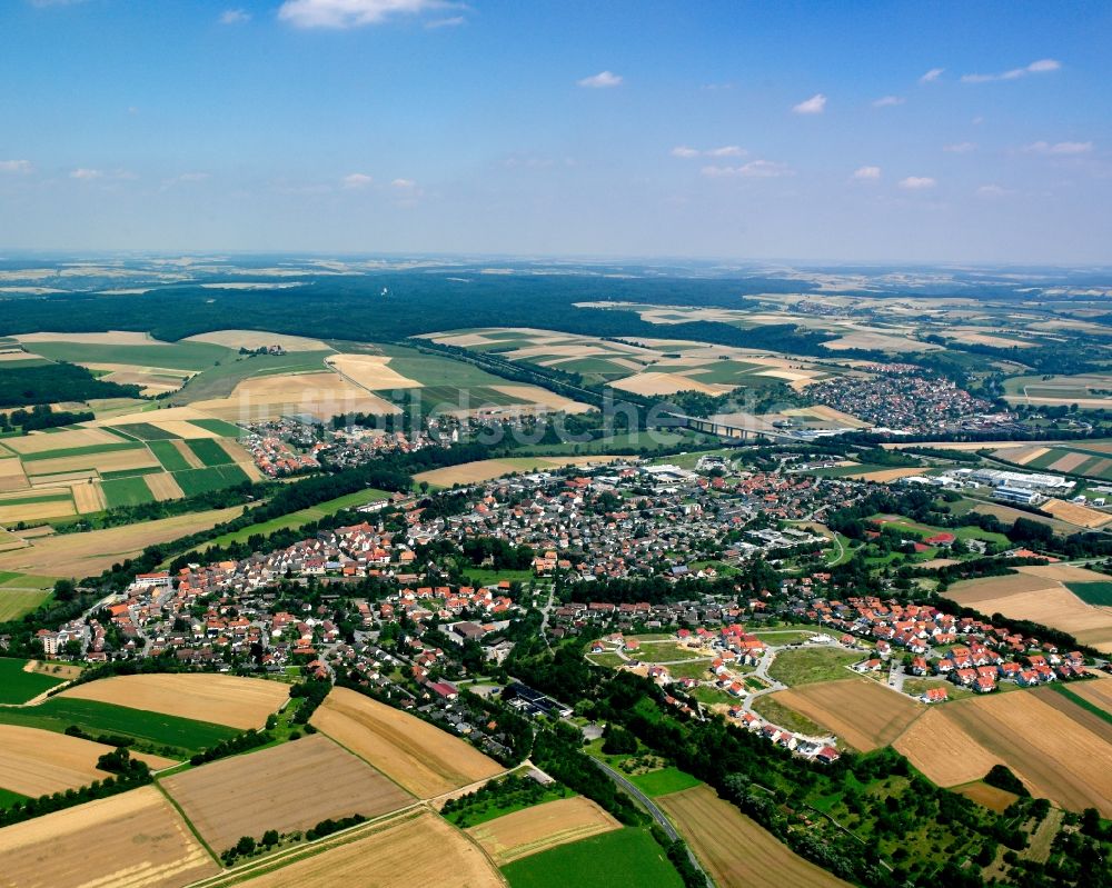 Cleversulzbach von oben - Ortsansicht am Rande von landwirtschaftlichen Feldern in Cleversulzbach im Bundesland Baden-Württemberg, Deutschland