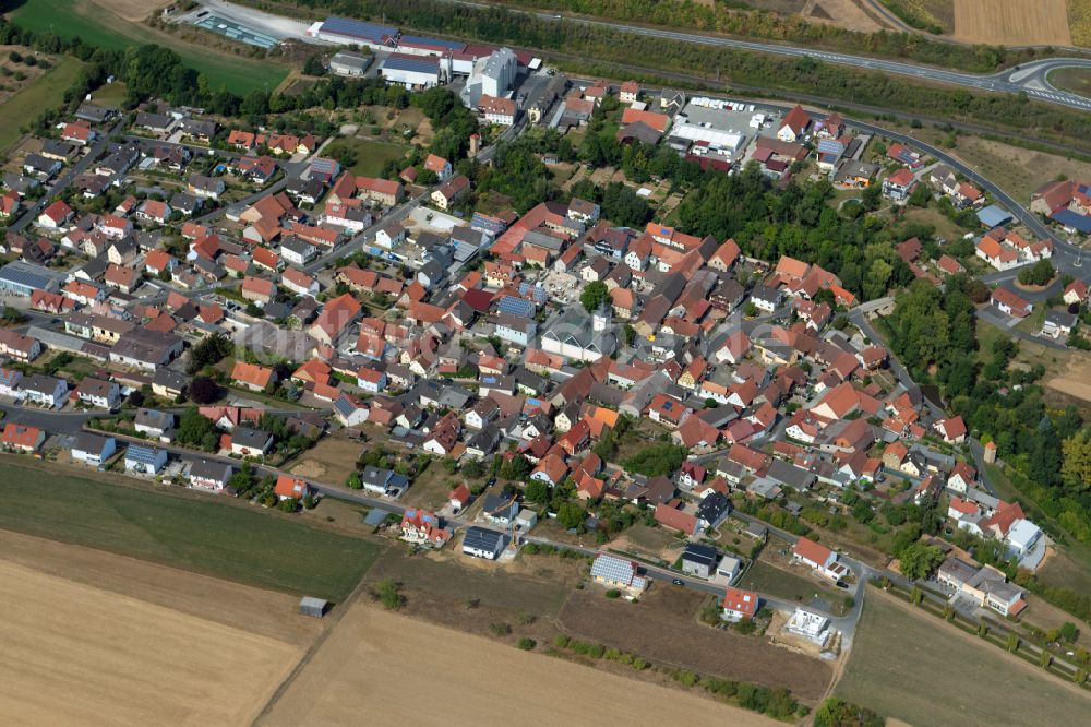 Luftbild Gänheim - Ortsansicht am Rande von landwirtschaftlichen Feldern in Gänheim im Bundesland Bayern, Deutschland