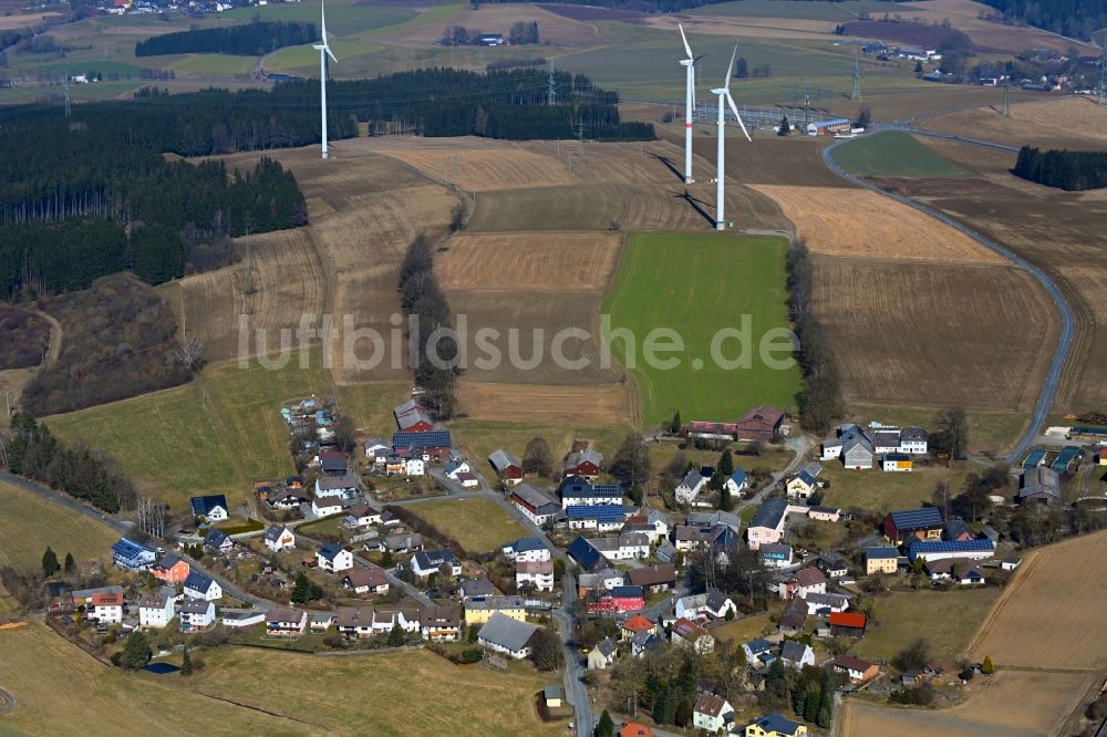 Luftbild Gottersdorf - Ortsansicht am Rande von landwirtschaftlichen Feldern in Gottersdorf im Bundesland Bayern, Deutschland