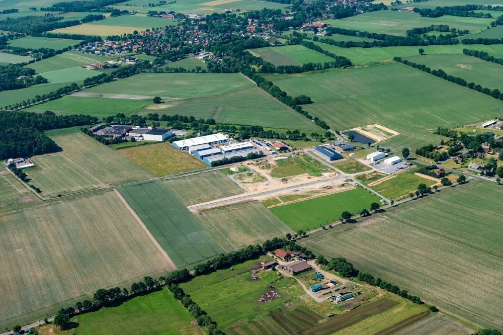 Luftbild Hammah - Ortsansicht am Rande von landwirtschaftlichen Feldern in Hammah im Bundesland Niedersachsen, Deutschland