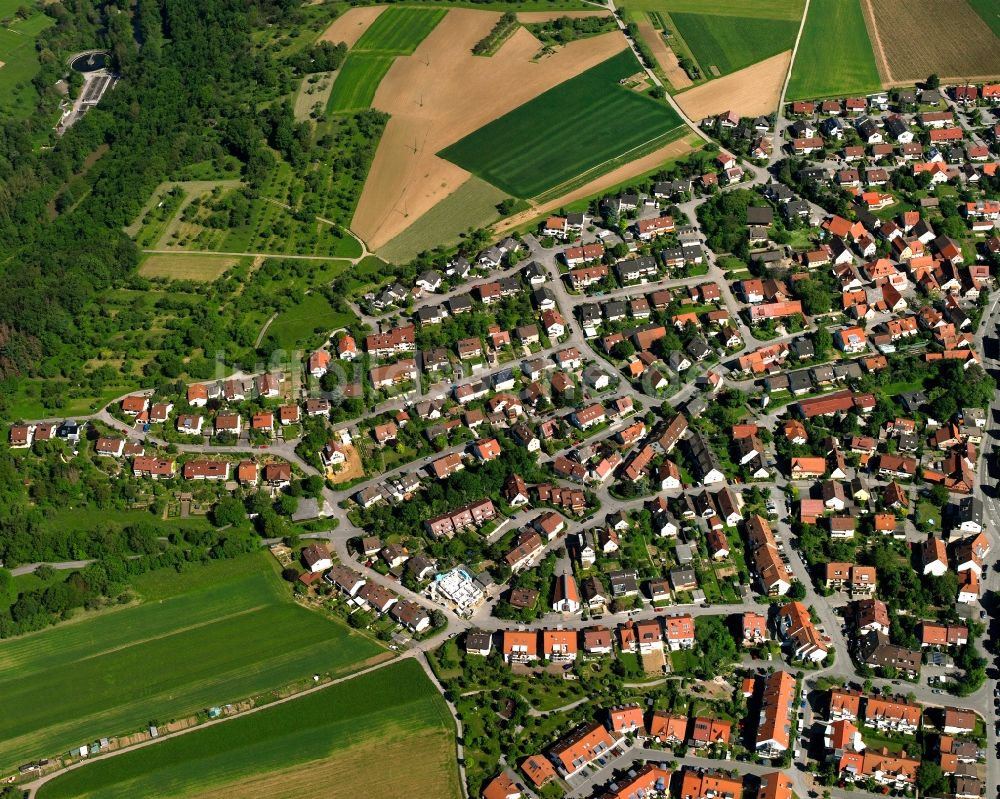 Luftbild Hohenacker - Ortsansicht am Rande von landwirtschaftlichen Feldern in Hohenacker im Bundesland Baden-Württemberg, Deutschland
