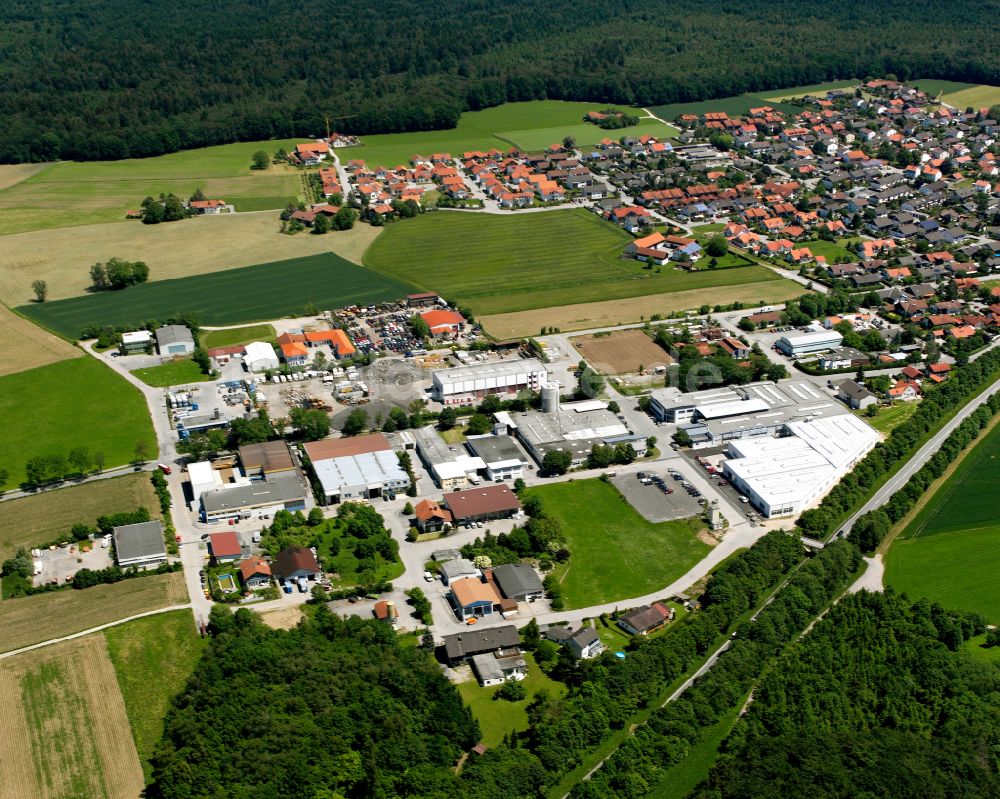 Luftbild Hohenwart - Ortsansicht am Rande von landwirtschaftlichen Feldern in Hohenwart im Bundesland Bayern, Deutschland