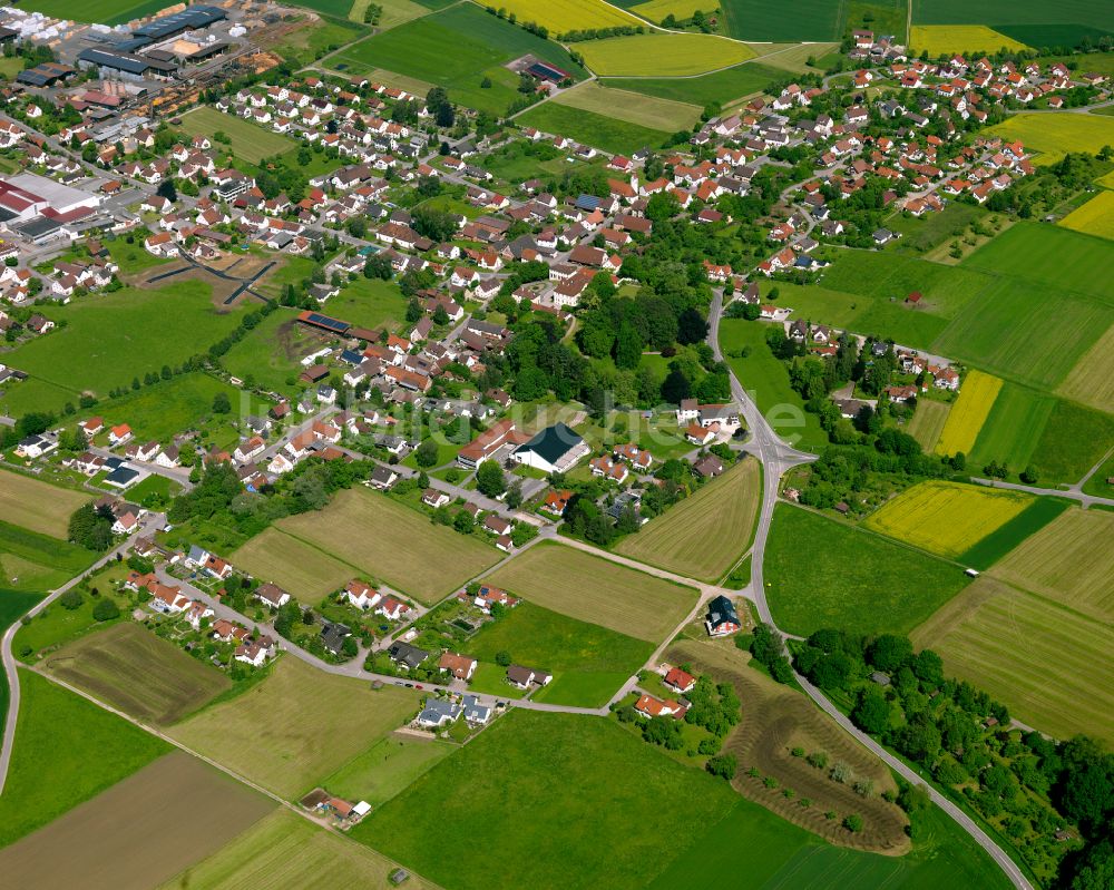 Luftbild Hörenhausen - Ortsansicht am Rande von landwirtschaftlichen Feldern in Hörenhausen im Bundesland Baden-Württemberg, Deutschland