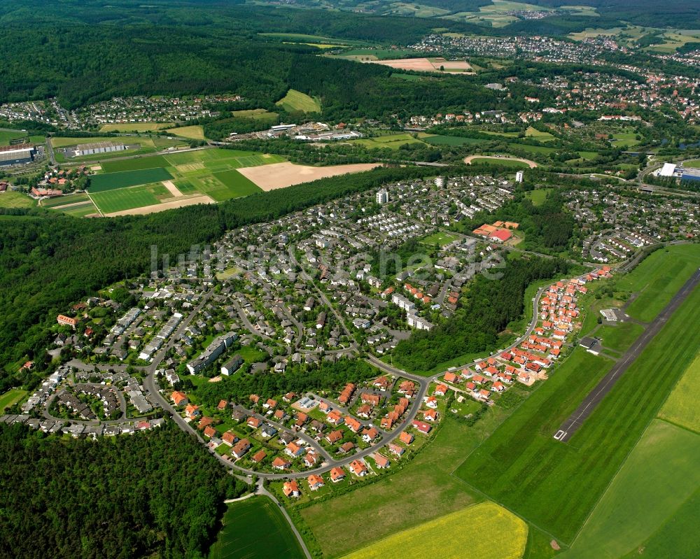 Luftbild Johannesberg - Ortsansicht am Rande von landwirtschaftlichen Feldern in Johannesberg im Bundesland Hessen, Deutschland