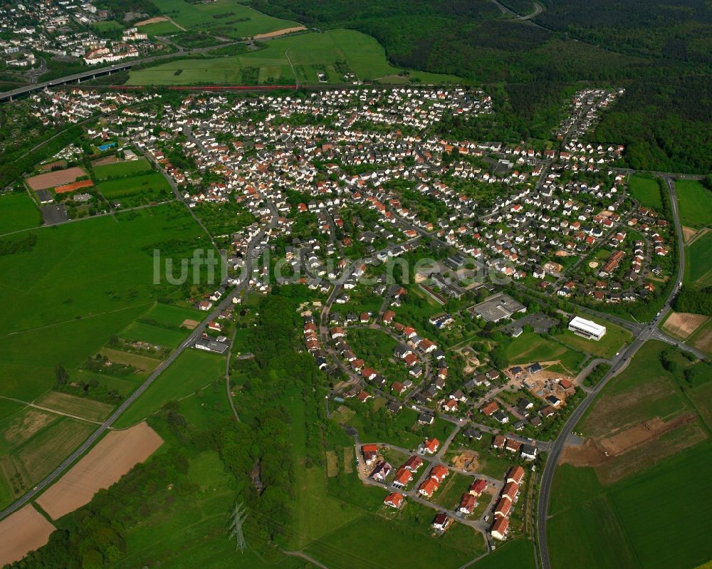 Luftbild Kleinlinden - Ortsansicht am Rande von landwirtschaftlichen Feldern in Kleinlinden im Bundesland Hessen, Deutschland