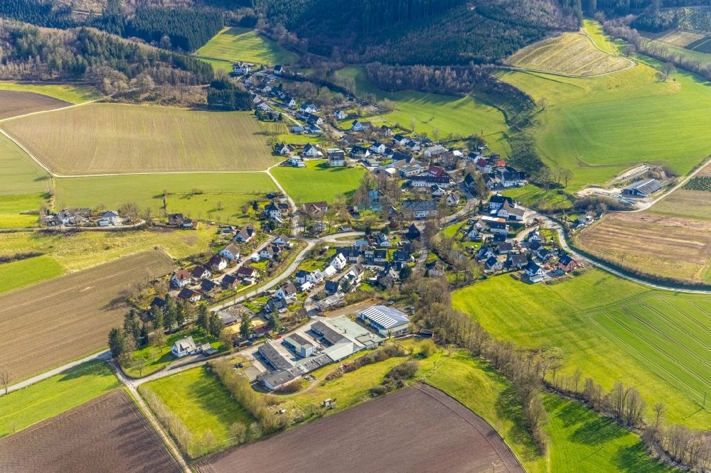 Luftbild Linnepe - Ortsansicht am Rande von landwirtschaftlichen Feldern in Linnepe im Bundesland Nordrhein-Westfalen, Deutschland
