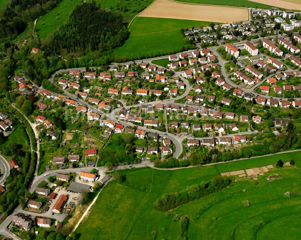 Rechberghausen von oben - Ortsansicht am Rande von landwirtschaftlichen Feldern in Rechberghausen im Bundesland Baden-Württemberg, Deutschland