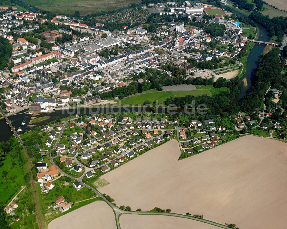 Rochlitz von oben - Ortsansicht am Rande von landwirtschaftlichen Feldern in Rochlitz im Bundesland Sachsen, Deutschland