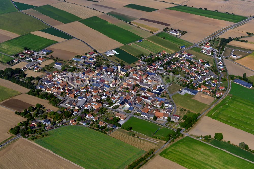 Luftbild Sonderhofen - Ortsansicht am Rande von landwirtschaftlichen Feldern in Sonderhofen im Bundesland Bayern, Deutschland