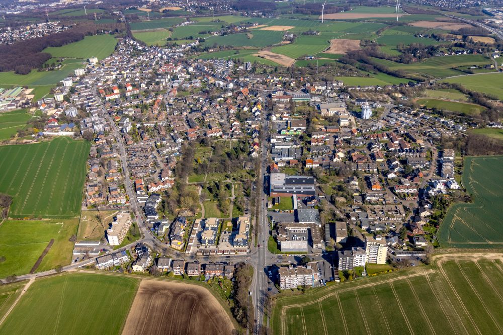 Stockum von oben - Ortsansicht am Rande von landwirtschaftlichen Feldern in Stockum im Bundesland Nordrhein-Westfalen, Deutschland