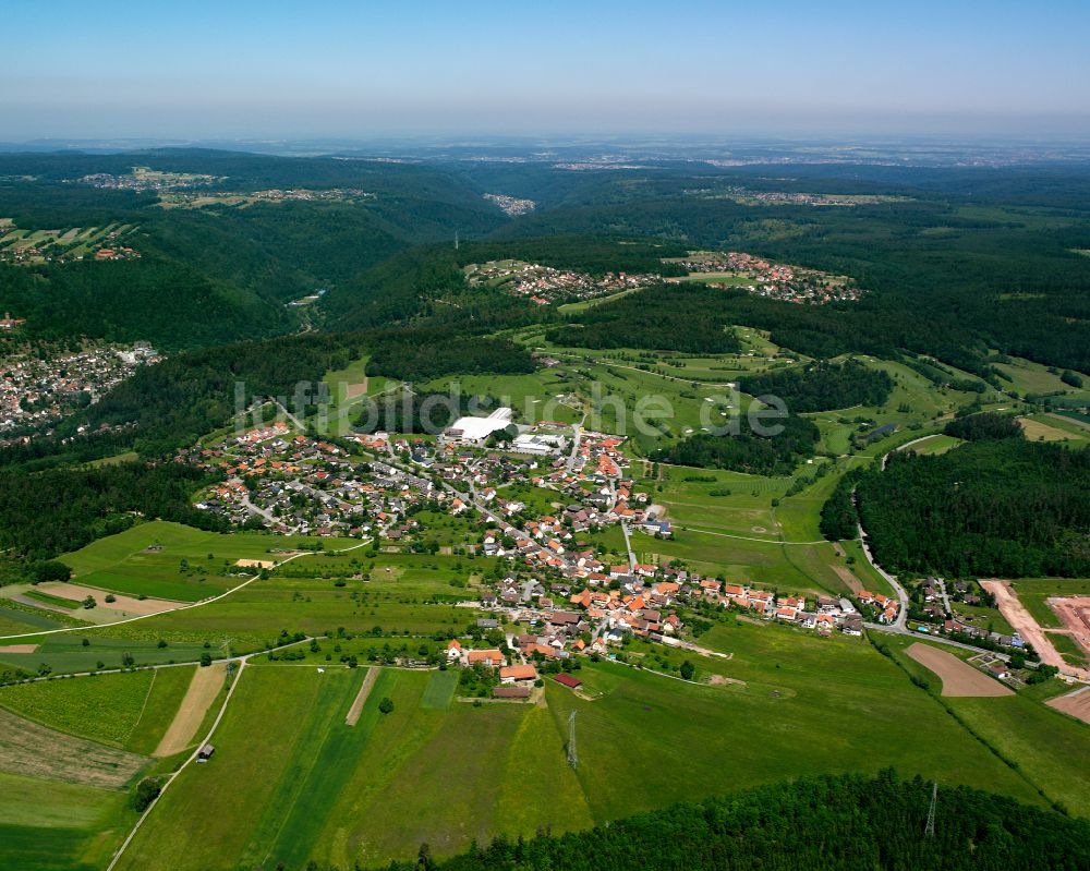 Luftaufnahme Unterhaugstett - Ortsansicht am Rande von landwirtschaftlichen Feldern in Unterhaugstett im Bundesland Baden-Württemberg, Deutschland