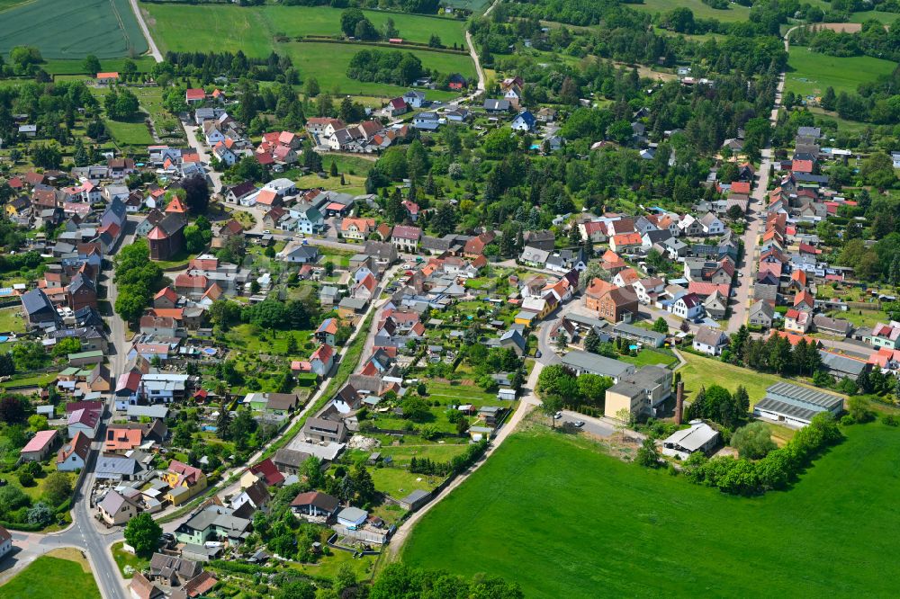 Luftbild Wolferode - Ortsansicht am Rande von landwirtschaftlichen Feldern in Wolferode im Bundesland Sachsen-Anhalt, Deutschland