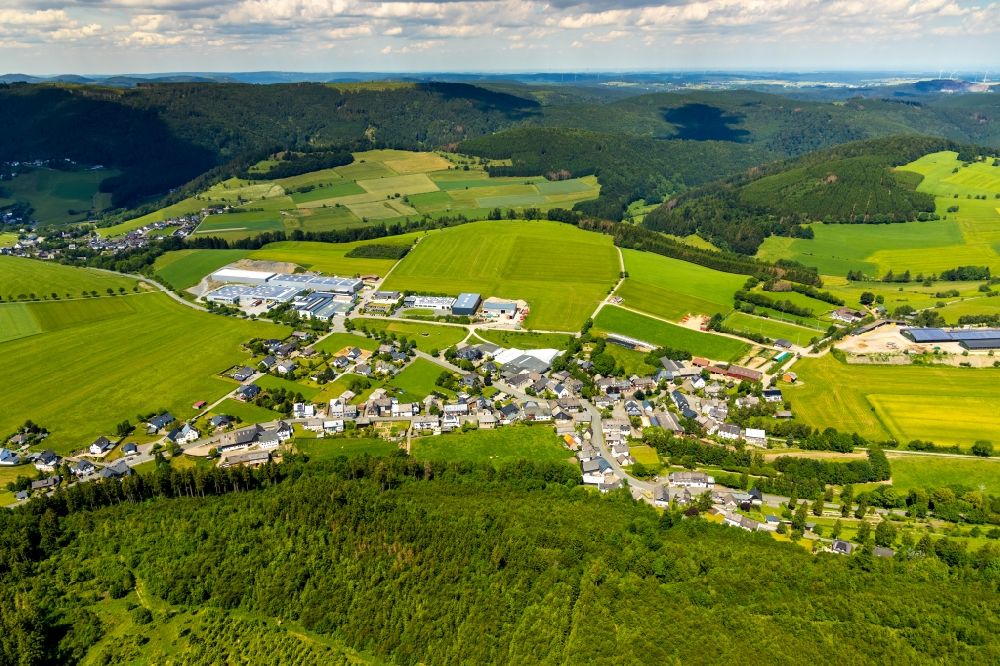 Luftaufnahme Rattlar - Ortsansicht in Rattlar im Bundesland Hessen, Deutschland