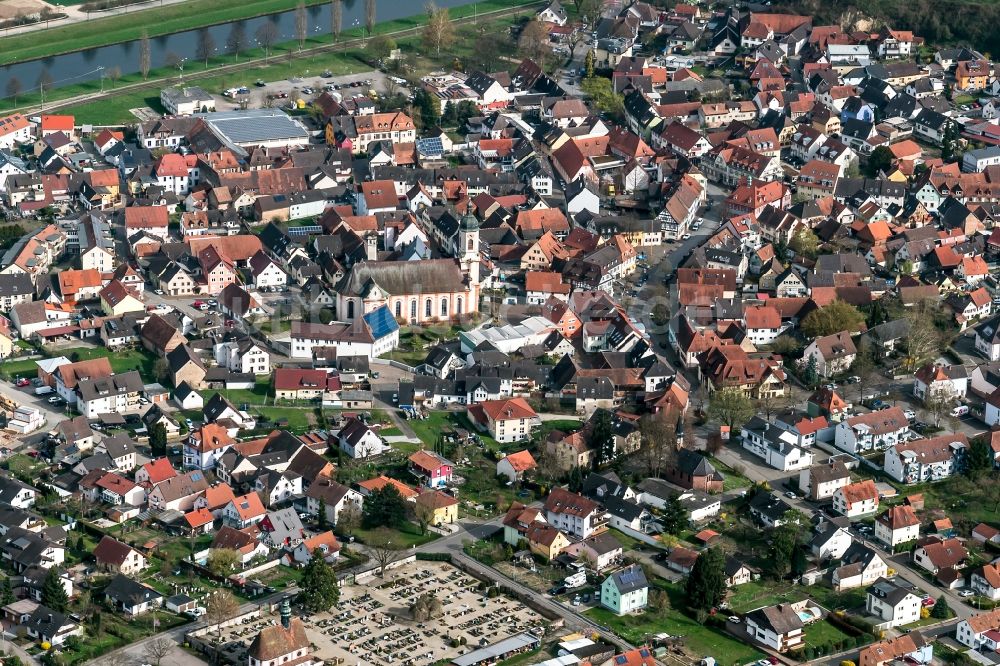 Luftbild Riegel am Kaiserstuhl - Ortsansicht in Riegel am Kaiserstuhl im Bundesland Baden-Württemberg, Deutschland