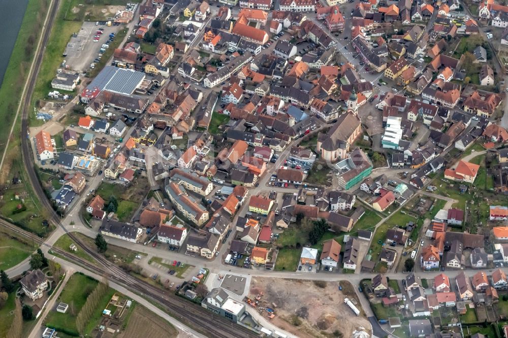 Luftaufnahme Riegel am Kaiserstuhl - Ortsansicht in Riegel am Kaiserstuhl im Bundesland Baden-Württemberg, Deutschland