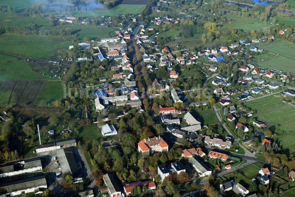 Luftaufnahme Roskow - Ortsansicht in Roskow im Bundesland Brandenburg, Deutschland