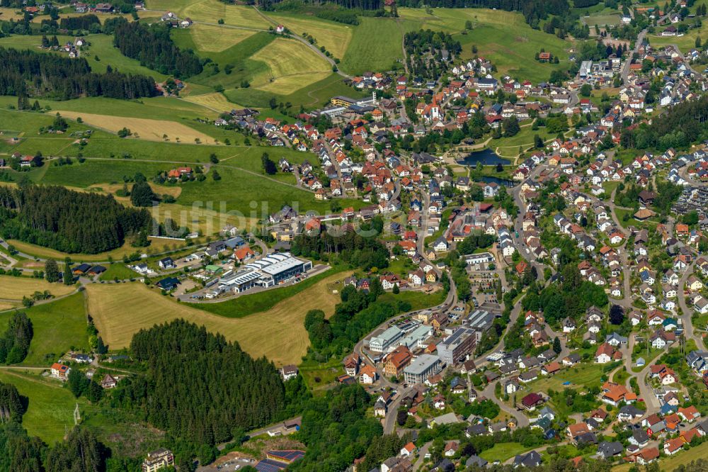 Luftbild Schonach im Schwarzwald - Ortsansicht in Schonach im Schwarzwald im Bundesland Baden-Württemberg, Deutschland